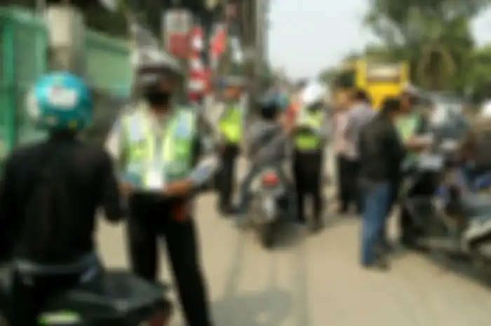 Kendaraan yang menunggak pajak terancam akan dihapus datanya untuk selamanya