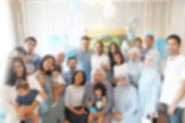 Nabila Syakieb berserta keluarga besarnya