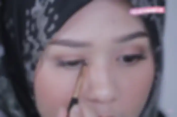 Tutorial eyeshadow ala cewek korea