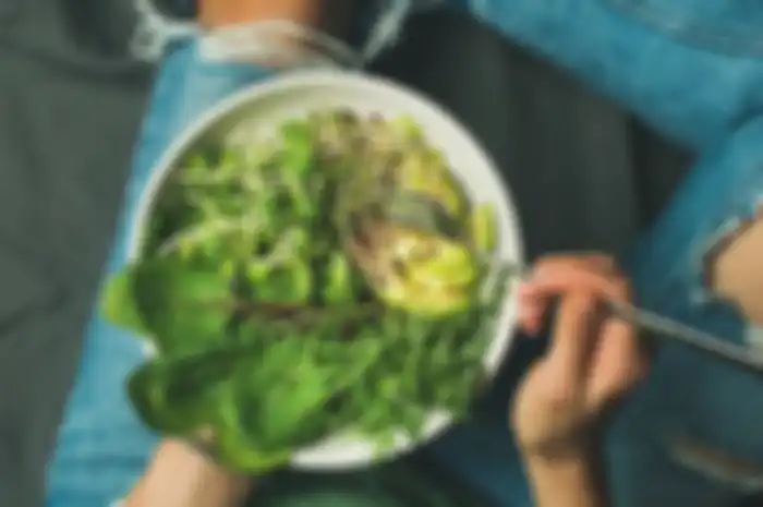 Lagi Cemas dan Stress, 5 Makanan dan Minuman Ini Bisa Menangkalnya!