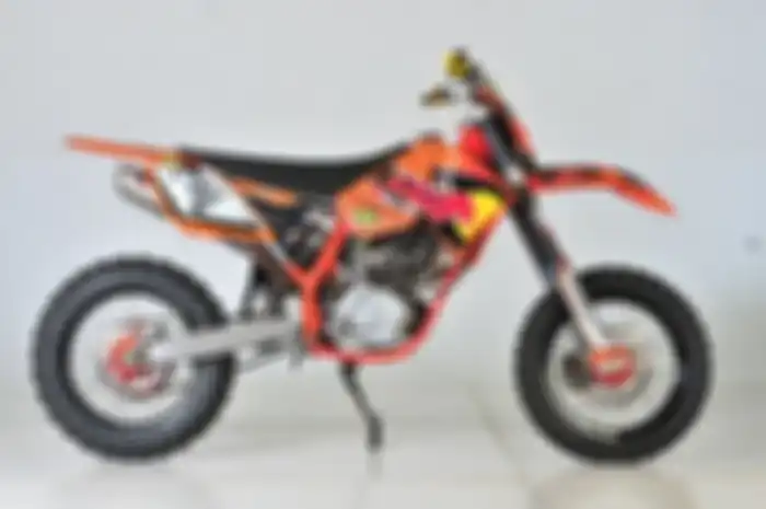 Honda Trail mendadak jadi trail KTM.