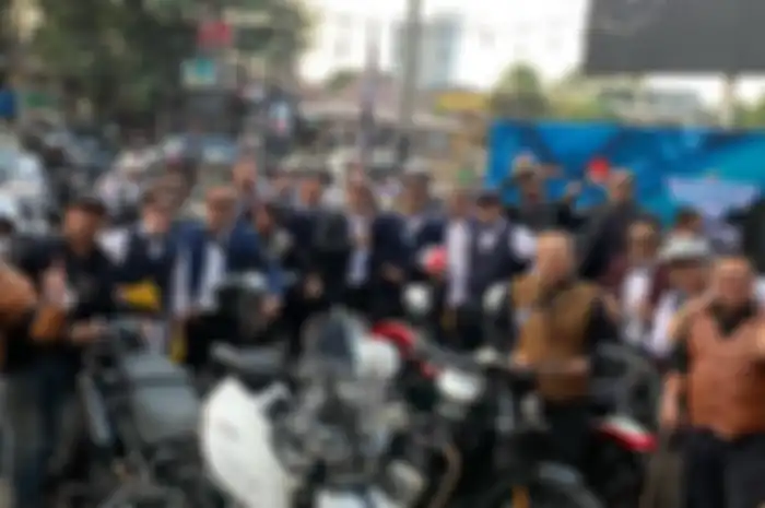 Keseruan Distinguished Gentleman&rsquo;s Ride (DGR) member  Riders Association of Triumph (RAT)
