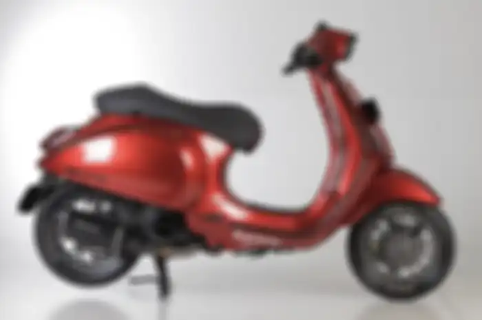 Vespa S garapan CrizCruz Workshop