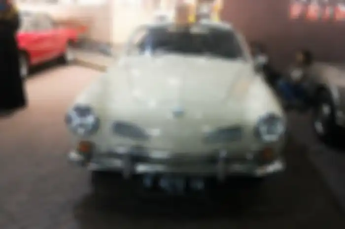 Volkswagen Karmann Ghia 