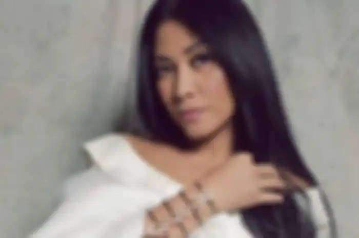 Anggun C Sasmi