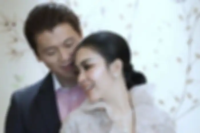 Syahrini dan Reino Barack