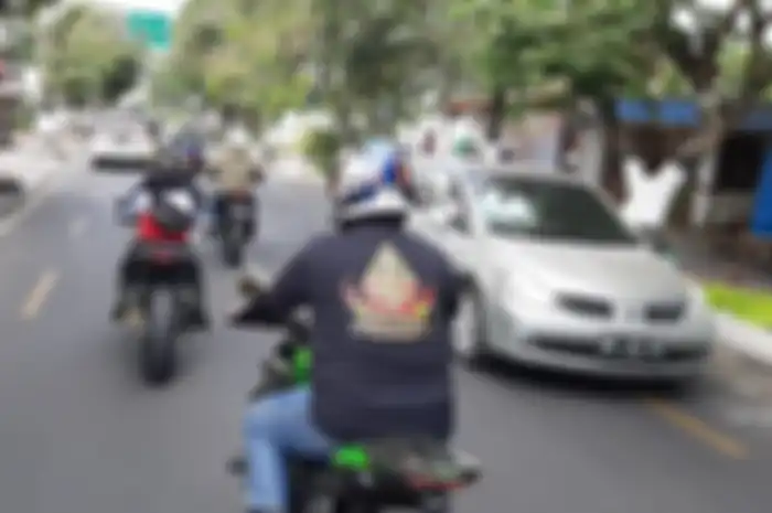 Rolling bareng KZOI. PPKM Jakarta Masih Berlangsung, Bagaimana Kopdar Komunitas Motor?