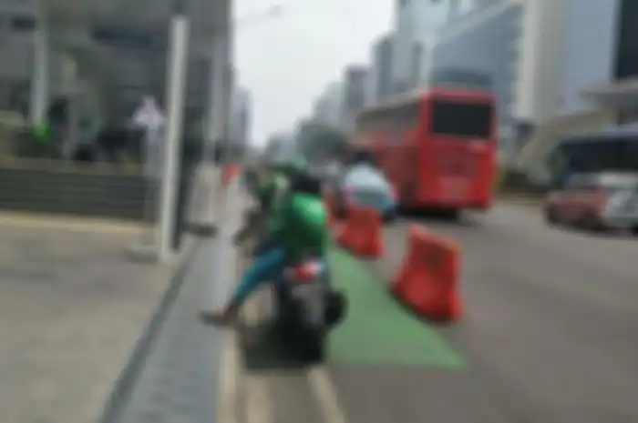 Jalur sepeda marka hijau