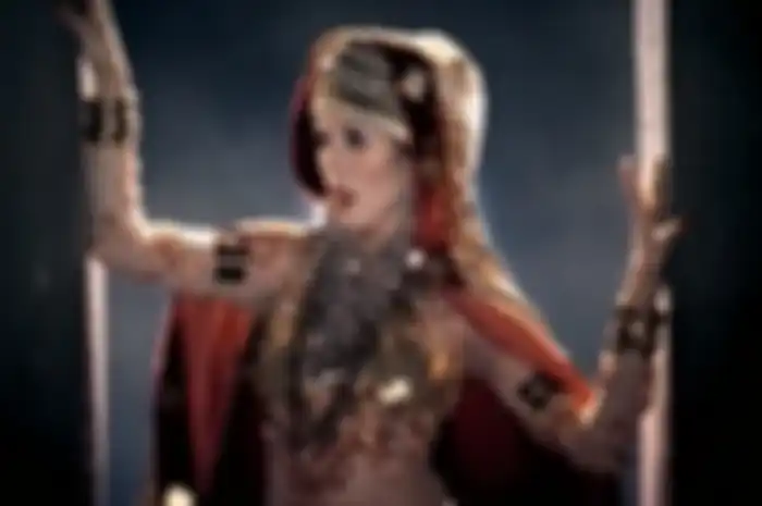 Mulan Jameela dalam lagu Makhluk Tuhan Paling Sexy.