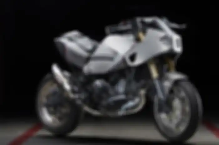 Semua bodi Honda X-ADV berbahan aluminium yang dibuat secara handmade.