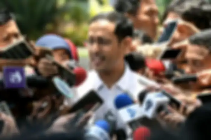 Nadiem Makarim saat keluar dari Istana Kepresidenan