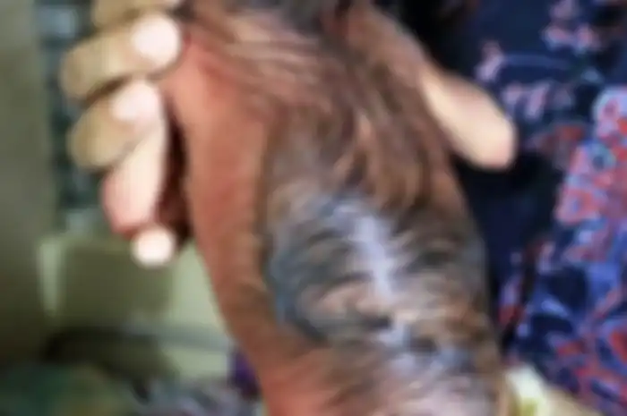 Bagian punggung bayi.