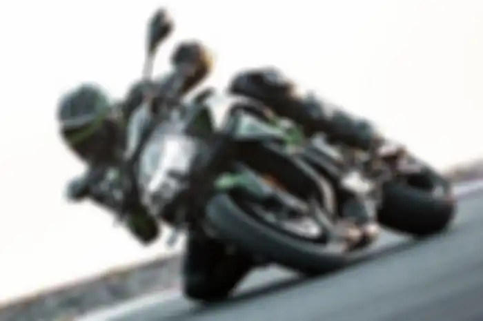 Kawasaki Z H2 punya mesin supercharger