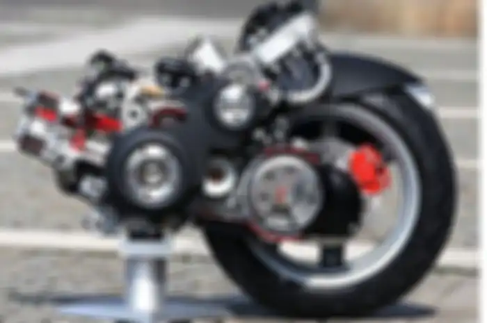 Mesin Peugeot JetForce 125 cc yang dilengkapi supercharged
