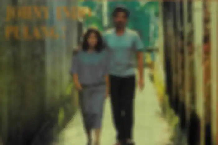 9 tahun banting tulang sendirian menghidupi kelima anaknya selama Johny Indo dipenjara. Kini Stella masih menerima Johny yang sempat mencampakannya.