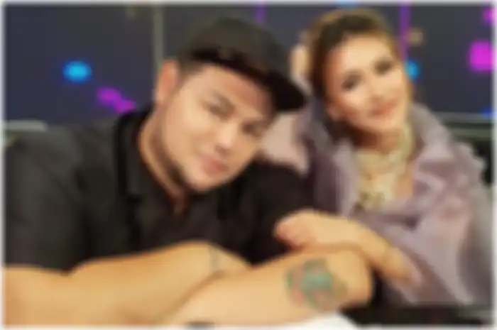 Kedekatan ayu Ting Ting dan Ivan Gunawan