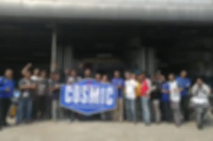 COSMIC (Come On Suzuki Motor Indonesia Community) menggelar KopDar dan servis bareng.