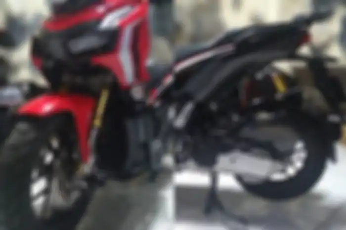 Ihsan Motoshop menyulap Honda ADV150 jadi X-ADV berkat ubahan kaki-kaki