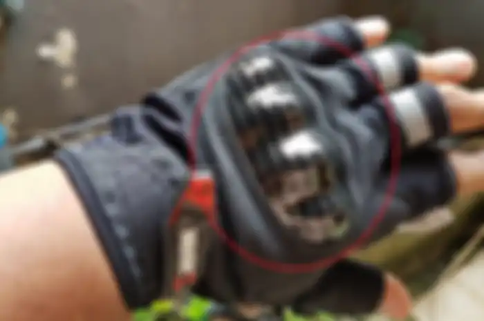Bukan cuma pajangan, ternyata knuckle protector ada fungsinya