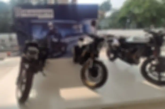 Husqvarna punya beberapa promo motor.