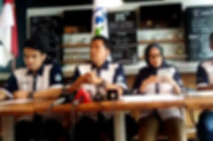 Perwakilan serikat pekerja Garuda Indonesia Ikatan Awak Kabin Garuda Indonesia (IKAGI) gerlar konferensi pers Jumat (6/12/2019)