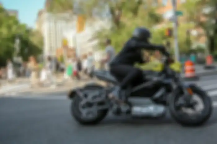 Harley-Davidson LiveWire jadi motor listrik tangguh untuk turing lintas negara.