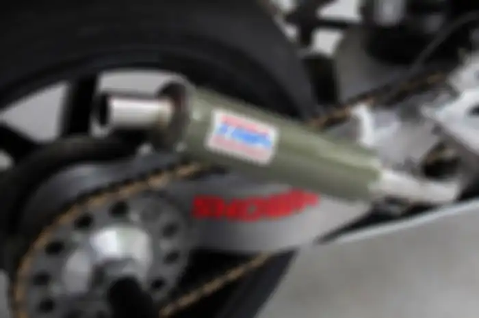 Knalpot Tyga di Honda NSR250 replika Tohru Ukawa