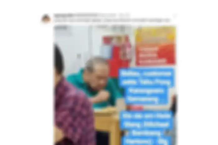 Hartono orang terkaya di Indonesia saat makan di warung