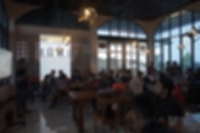 Sosialisasi Customaxi Yamaha x Yamaha Heritage Built di Kota Bekasi