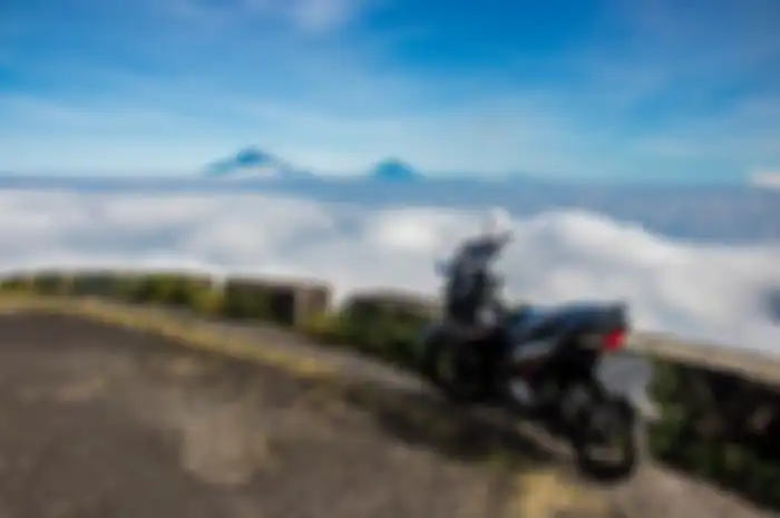 Destinasi baru puncak gunung Telomoyo, Jawa Tengah.