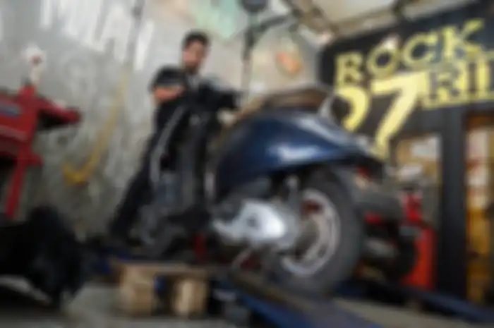 Tips merawat Vespa saat musim hujan dari Scooter VIP