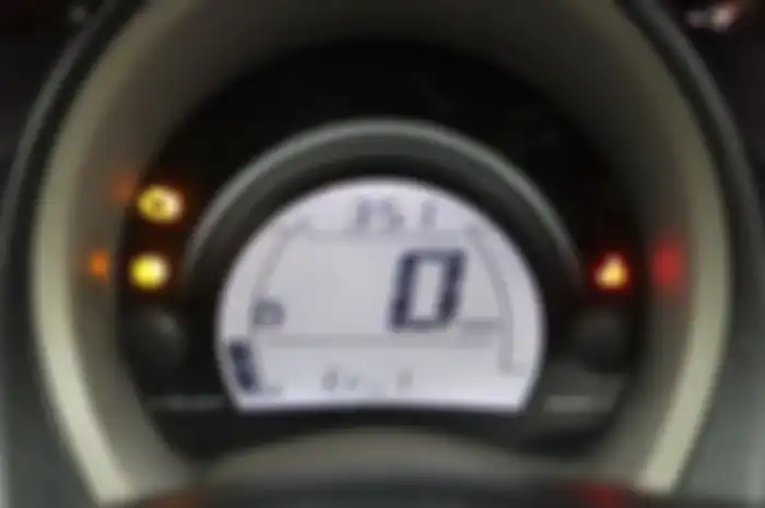 Bensin tinggal 2 Bar tarikan Yamaha NMAX berat