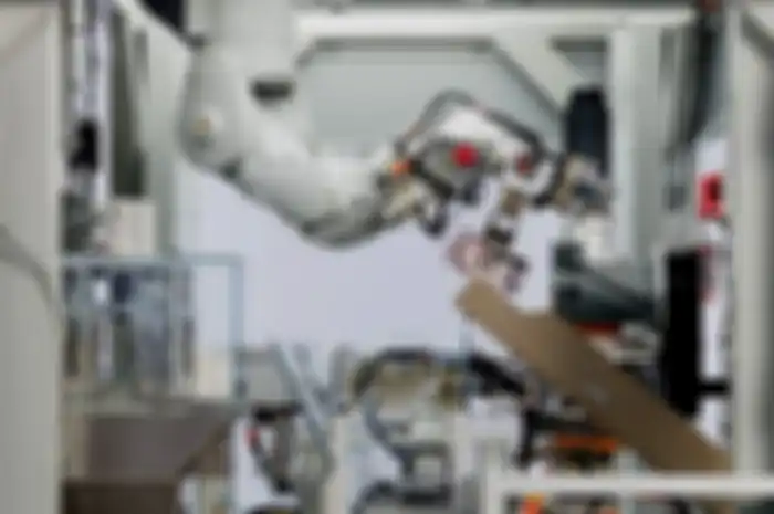 Penampakan Daisy, robot yang mampu mendaur ulang komponen iPhone
