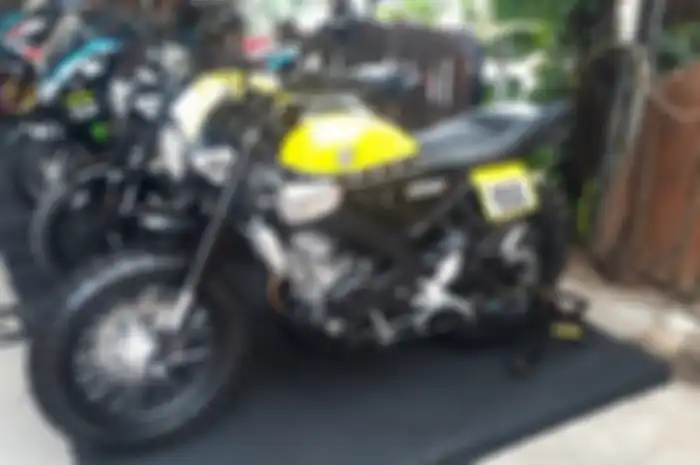 Rentetan modifikasi CustoMAXI x Yamaha Heritage Built