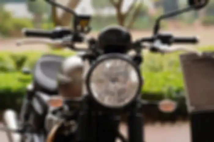 Triumph dan Bajaj akan bekerja sama membangun motor kelas menegah.
