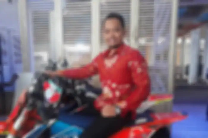 Febrian Agung pemilik usaha ECO Racing punya hobi Motocross