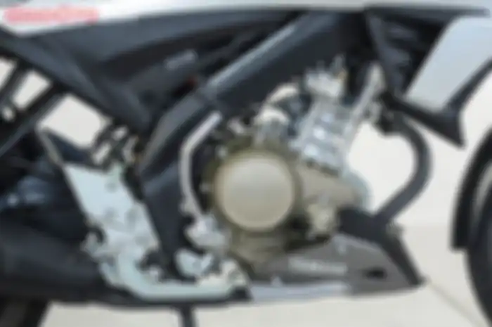 Oli mesin motor sport standarbisa jadi rekomendasi di Yamaha V-ixion