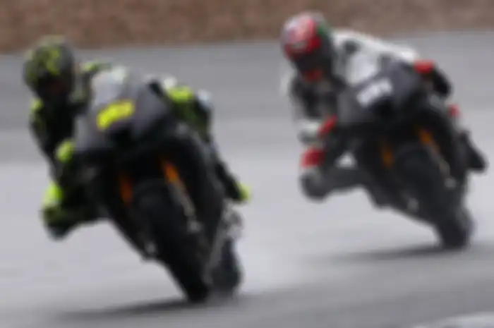 Alvaro Bautista dan Leon Haslam mengetes Honda CBR1000RR-R Fireblade