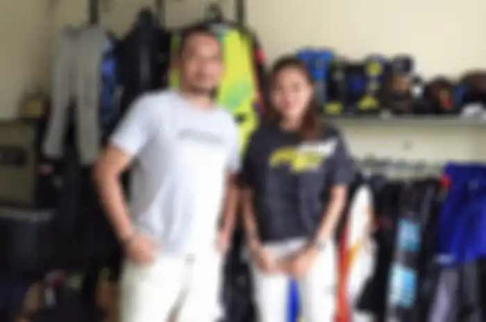 H. Utris Uwox bersama dragster Restu Putri