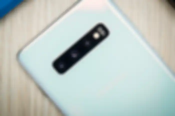 Prediksi susunan kamera di Galaxy S20
