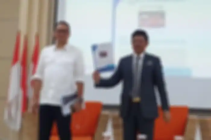 Menkominfo Johnny G Plate dalam konferensi pers penanganan hoaks terkait virus Corona di Gedung Kementerian Kominfo, Jakarta, Senin (3/02/2020).