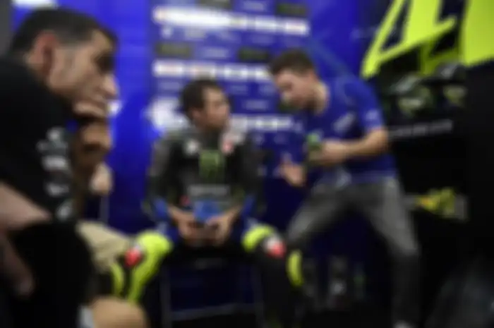 Jorge Lorenzo memberikan wejangan untuk Valentino Rossi untuk menghadapi tes MotoGP 2020.
