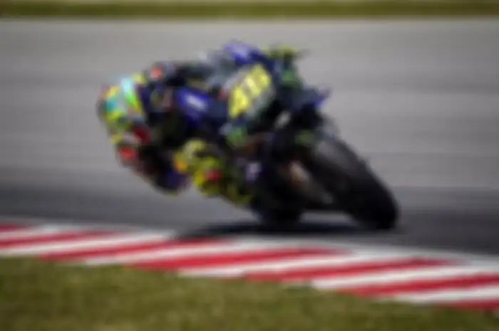 Valentino Rossi unjuk kebolehan di tes pramusim MotoGP 2020, sanggup meneror posisi Quartararo.