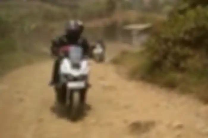 Honda ADV150 diajak menjelajah.