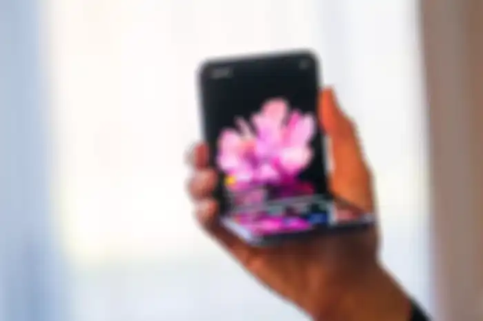 Samsung resmi memperkenalkan Galaxy Z Flip