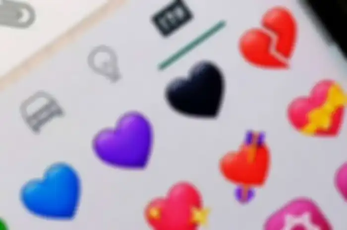 Variasi emoji hati yang tersedia