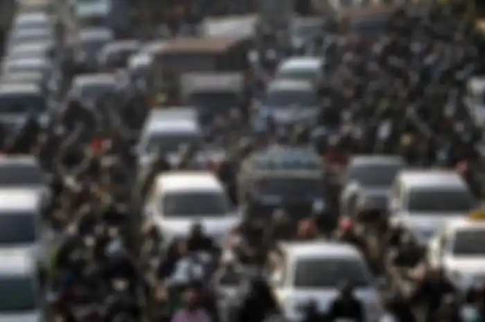 Saat ini Kementerian Keuangan sedang menggodok rencana pengenaan cukai terhadap mobil dan sepeda motor tersebut.