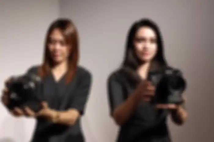 Penampakan langsung kamera mirrorless Fujifilm XT-4