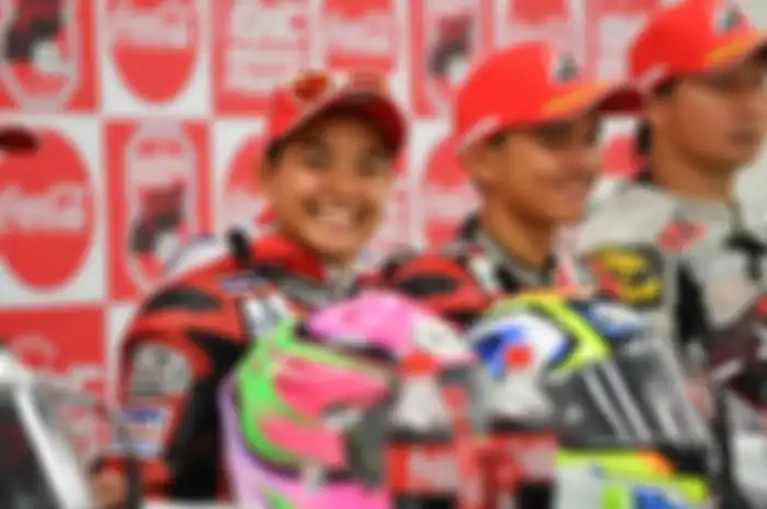 Muklada Sarapuech, pembalap cewek pertama yang berada di ARRC kelas Supersport 600.