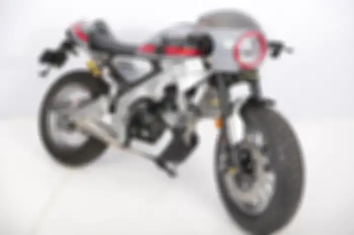 Yamaha XSR 155 Cafe Racer pemenang kelas Heritage Built di Pontianak